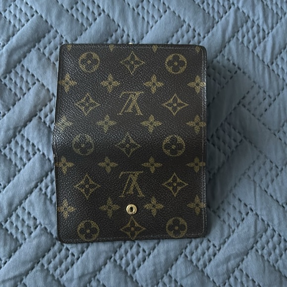 Louis Vuitton wallet - Picture 3 of 9